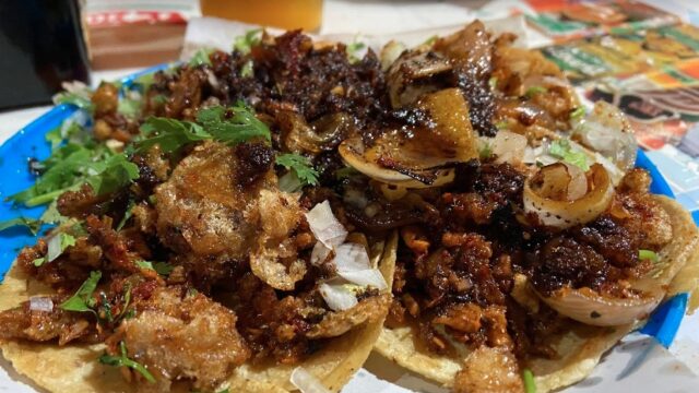 TACOS-BETO-LOS-DE-COCHINADA2-1